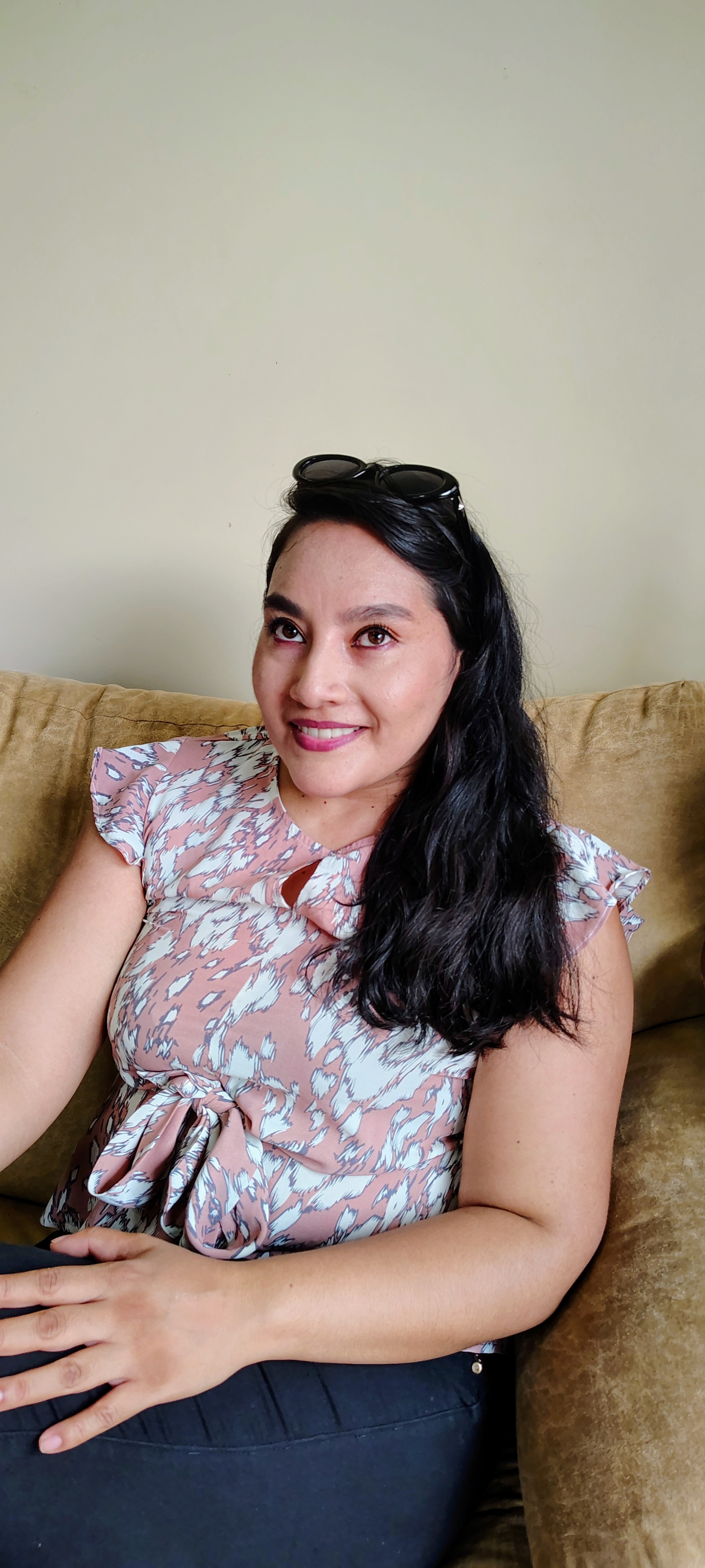 Anita Mishel, asesora académica de tesis en Quito, Ecuador